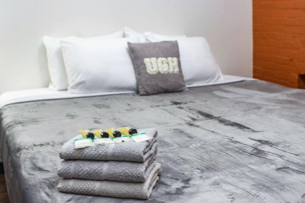 Centric Modern Loft W/ King Beds Leilighet Rochester Eksteriør bilde